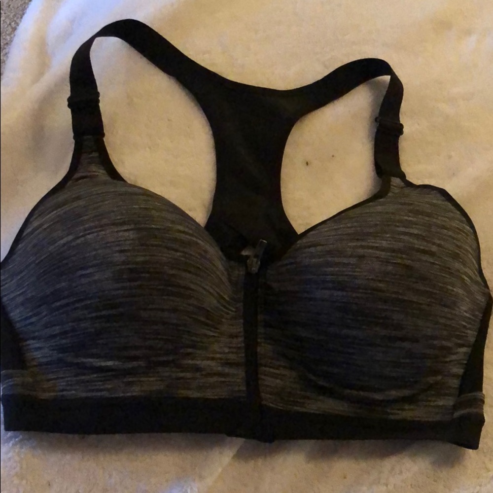 Black Victoria secret sports bra - Picture 4 of 4